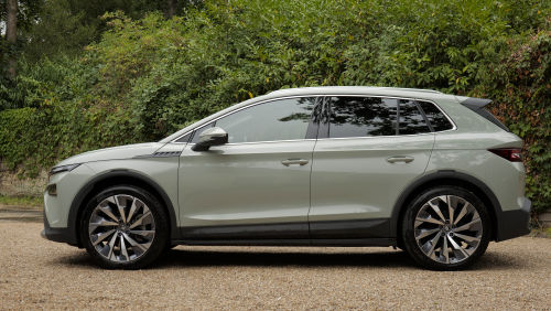 SKODA ELROQ ESTATE 250kW vRS 84kWh 4x4 5dr Auto view 9